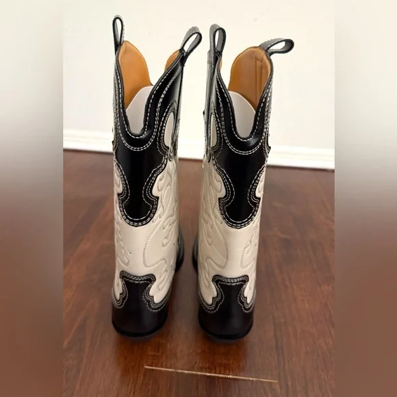 NWT GANNI  Mid Shaft Embroidered Western Cowboy Boots in Black/Egret Sz US 8 - Picture 9 of 17